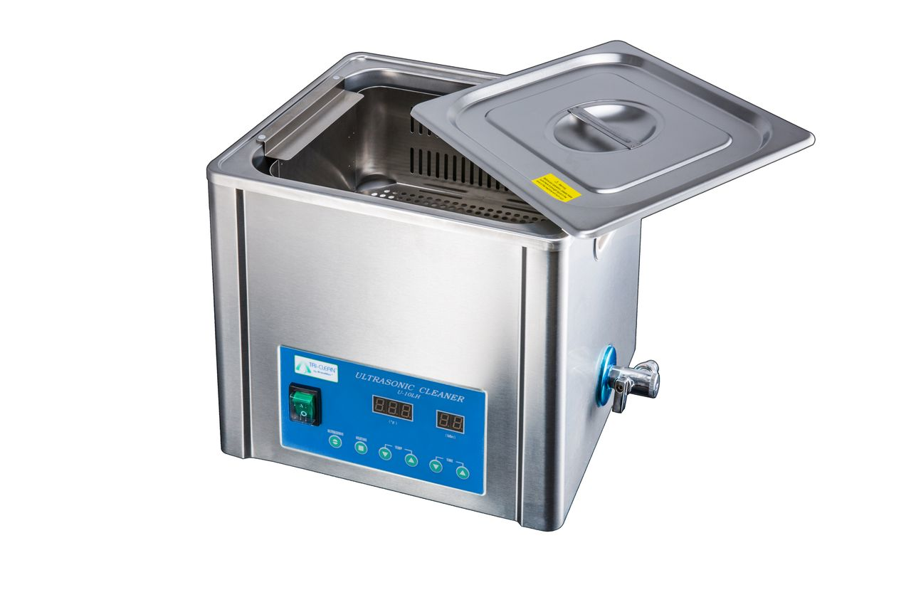 06D3BA53BCF276450D2DA1B41657C8A5