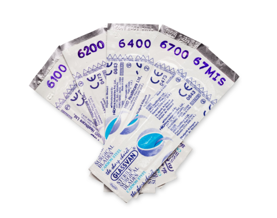 GLASSVAN® #67MIS Sterile Carbon Miniature Blade Box of 12 image