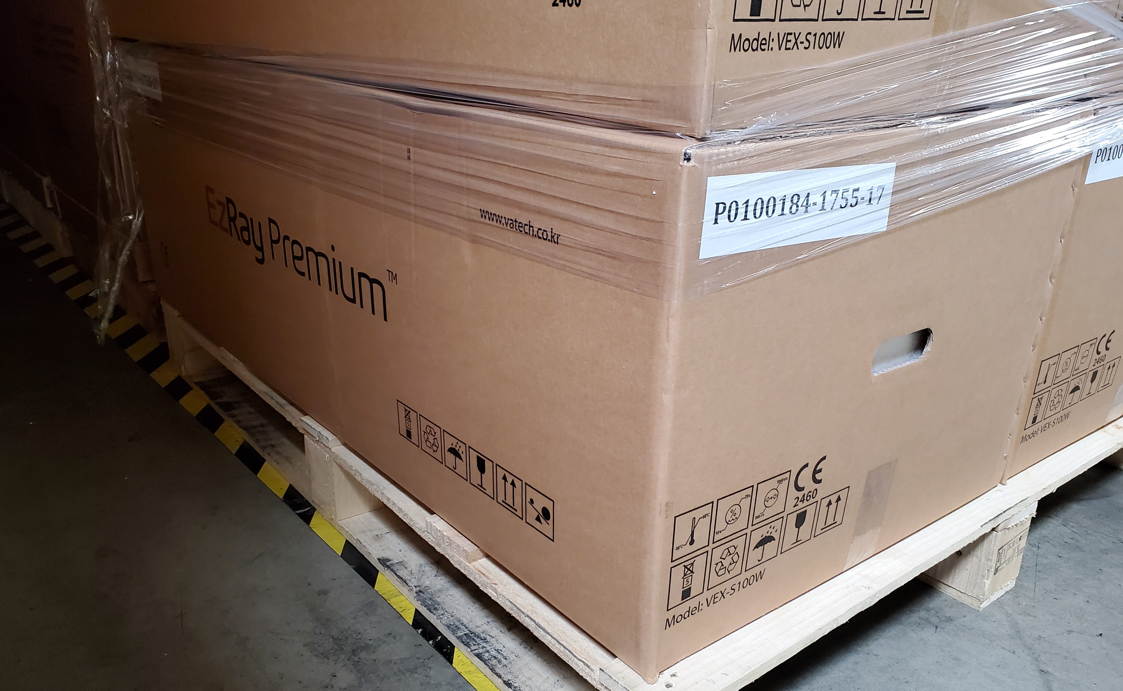 EzRay Premium Packing Box product image