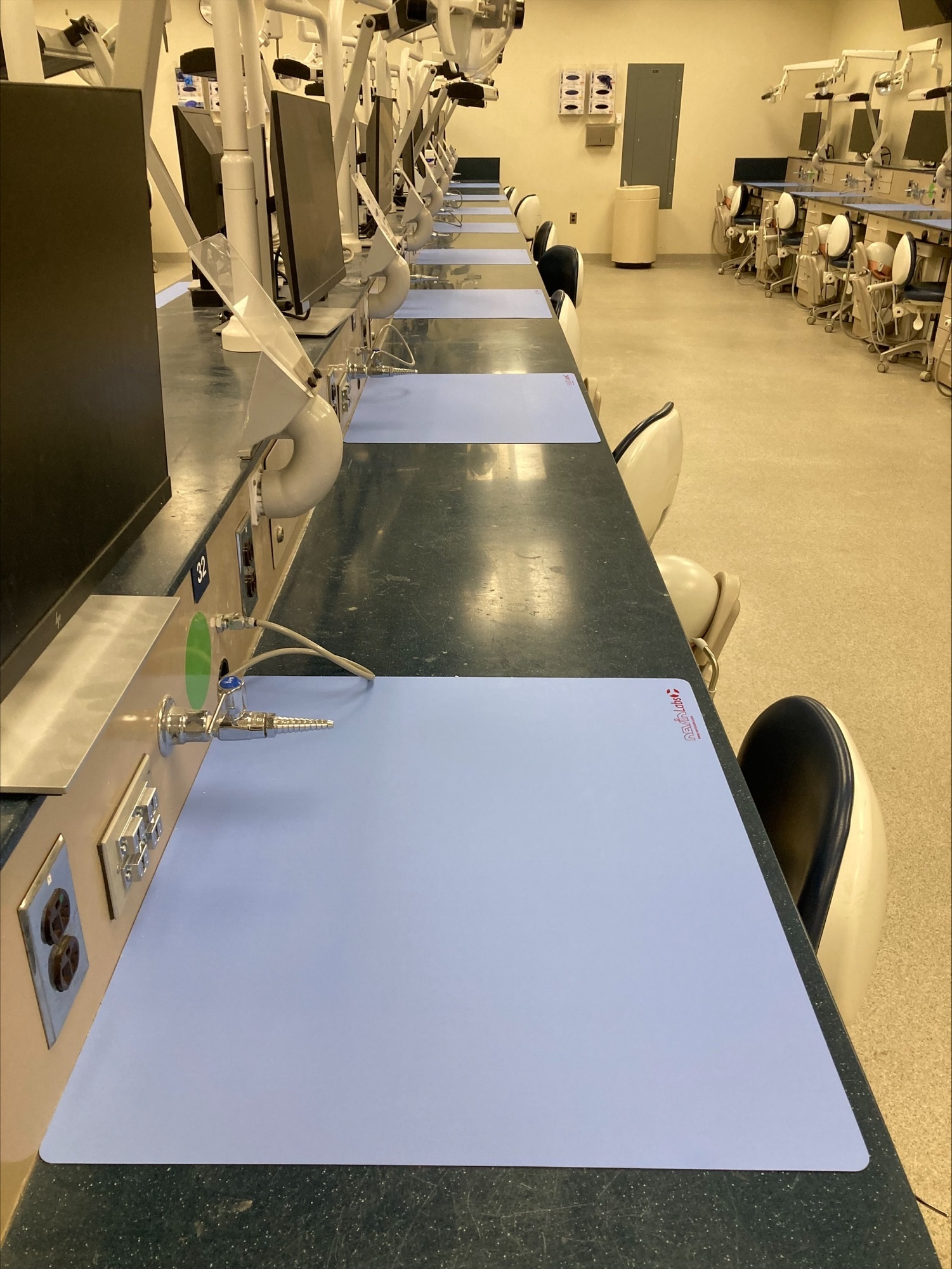 Top Saver 24”W x 20”L product image