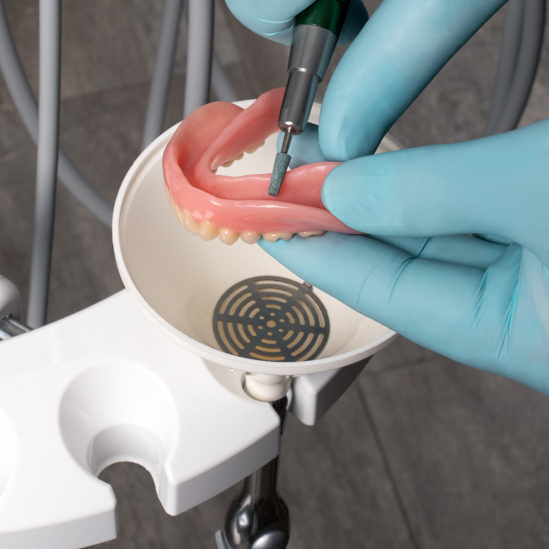 7B04C63983334AB5DEFDCE211CF8A819